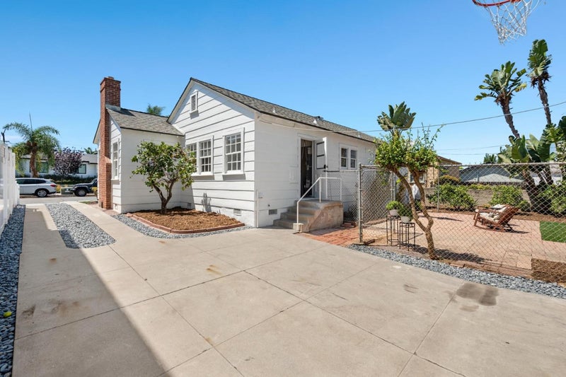 3535 Jewell Street