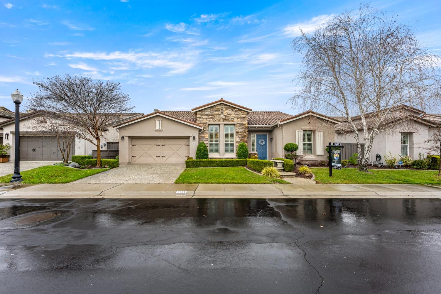 5723 Grassington Lane