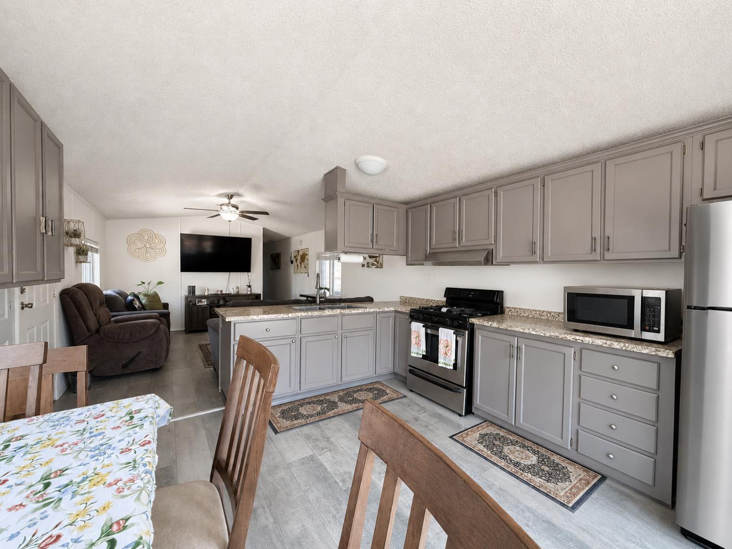 510 Saddle Brook