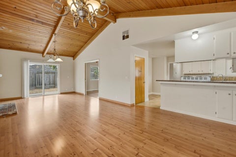 Tiny photo for 924 San Vincente Avenue, SALINAS, CA 93901 (MLS # ML82059440)