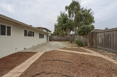 Tiny photo for 924 San Vincente Avenue, SALINAS, CA 93901 (MLS # ML82059440)