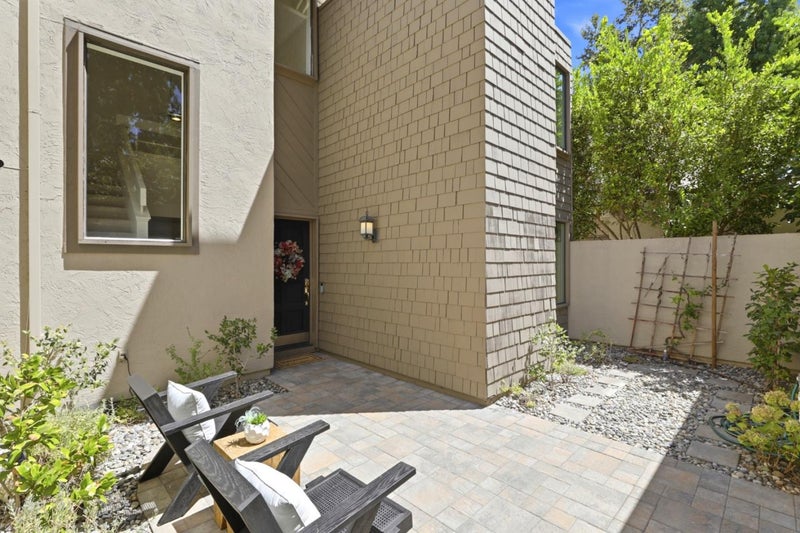1713 Sandy Creek Lane