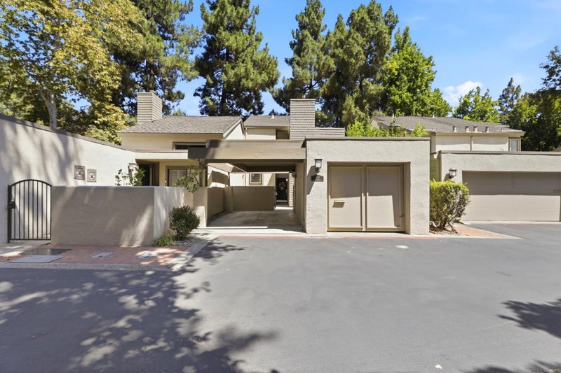 1713 Sandy Creek Lane