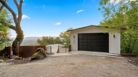 Photo of 15499 Bohlman Road, SARATOGA, CA 95070 (MLS # ML82033032)