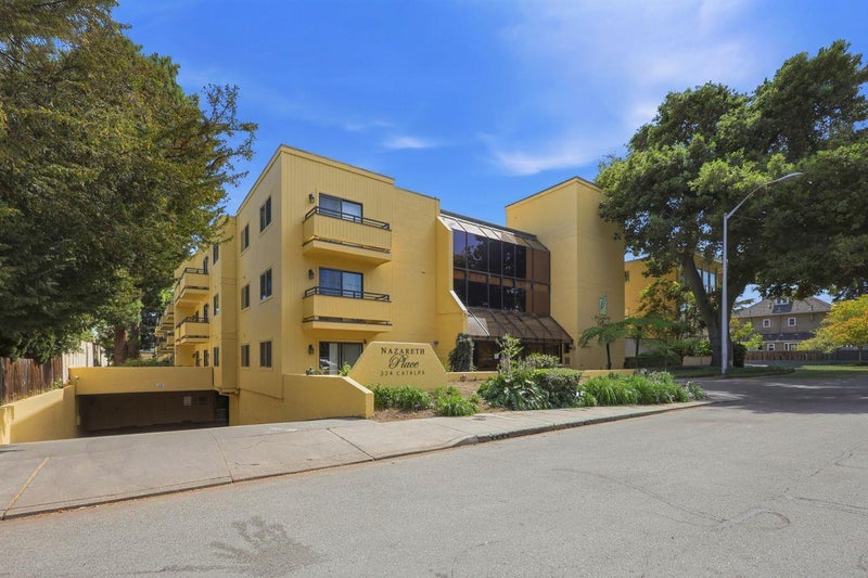 324 Catalpa Street 111
