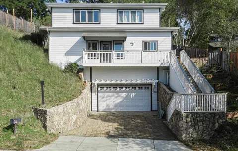 2702 Monte Cresta Dr, Belmont, CA 94002 - #: ML82033935