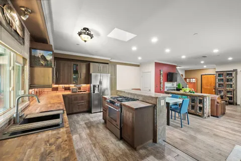 18 S 21st Street Unit 200, San Jose, CA 95116 - #: ML82014630