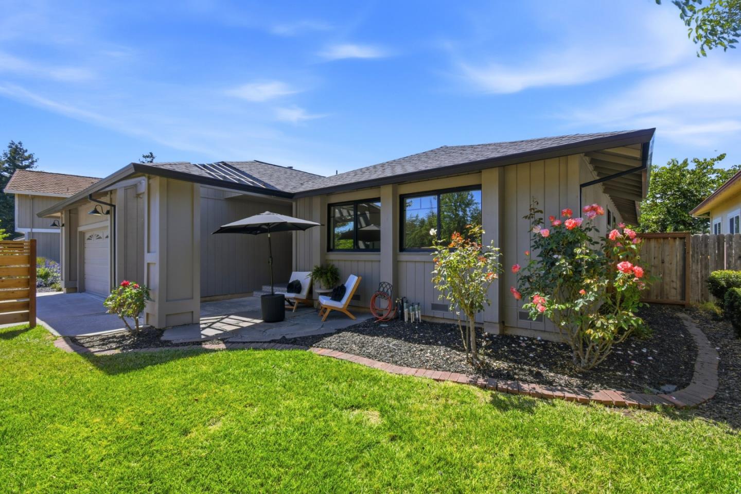 1068 San Francisco Way