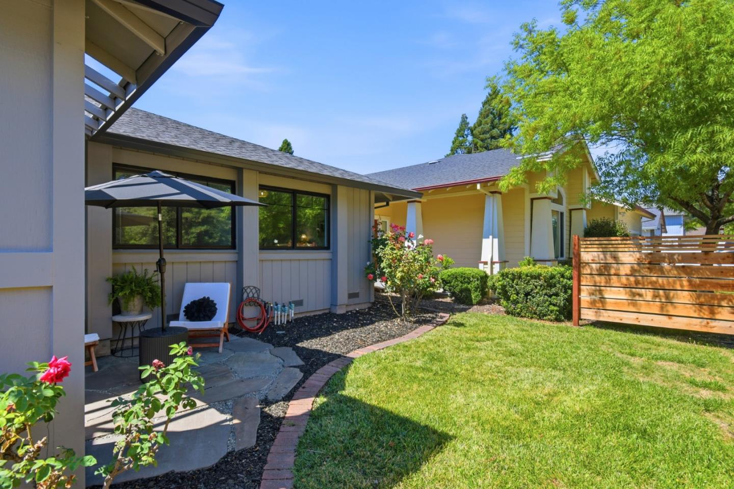 1068 San Francisco Way