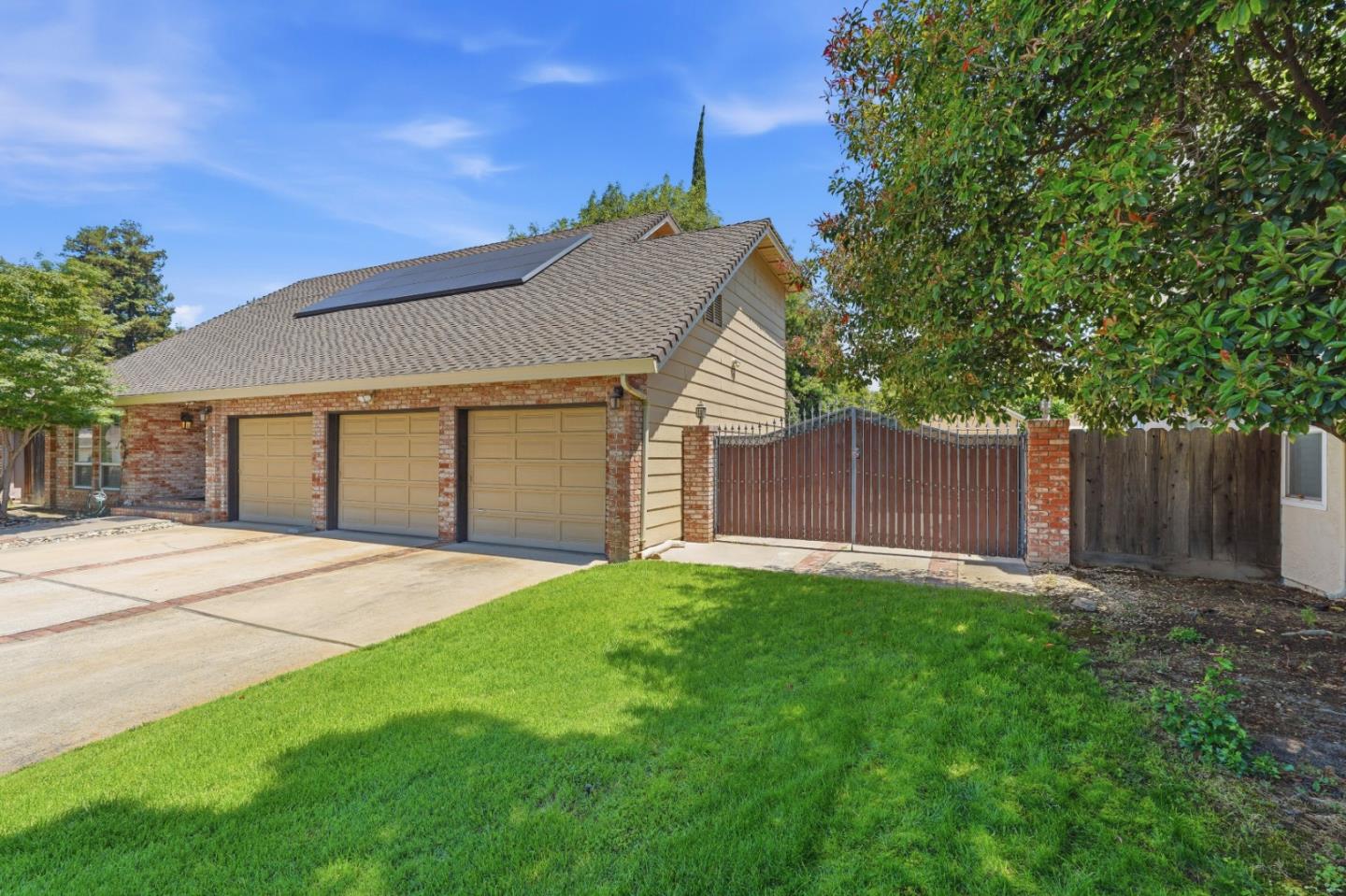 3712 Drakeshire Drive