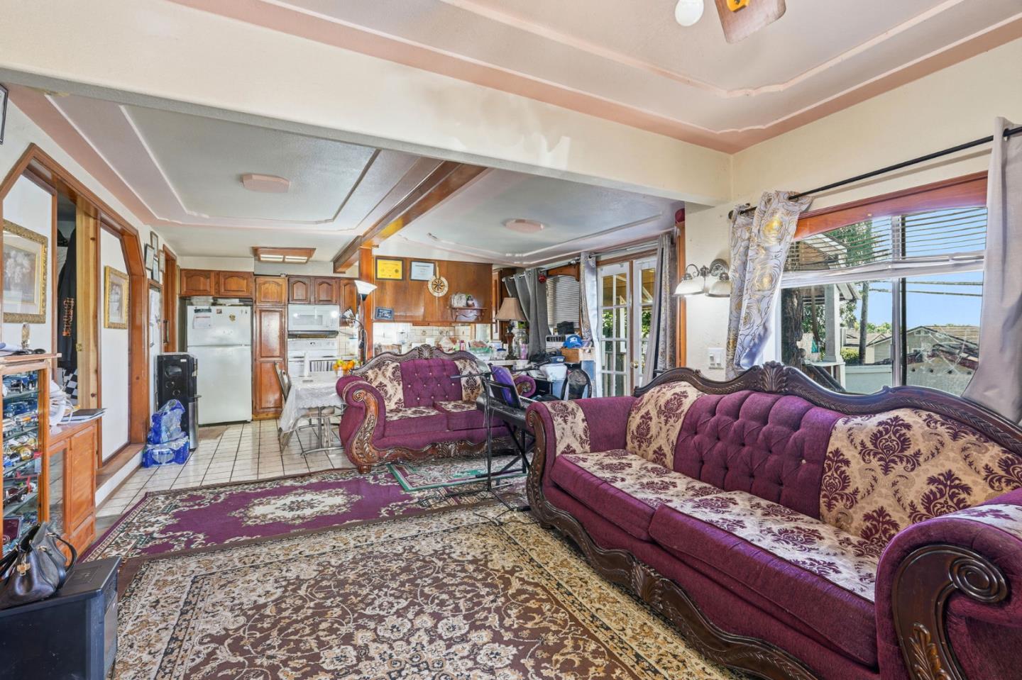10128 Clayton Road