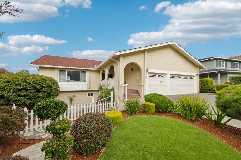 2808 Wakefield Drive