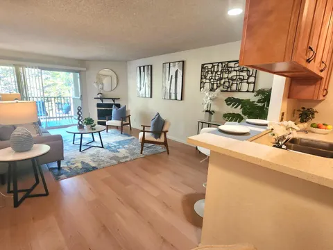 377 Mandarin Drive Unit 204, Daly City, CA 94015 - #: ML82028804