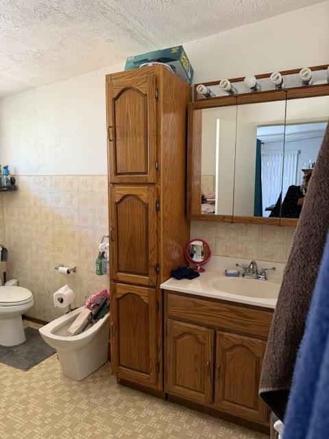 Tiny photo for 559 Bridge Street, WATSONVILLE, CA 95076 (MLS # ML82065075)