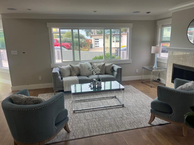 487 Manor Drive