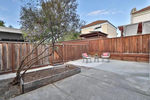 Tiny photo for 275 Chynoweth Avenue, SAN JOSE, CA 95136 (MLS # ML82035896)