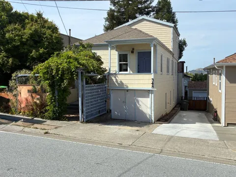 348 Mendocino Street, Brisbane, CA 94005 - #: ML82044503