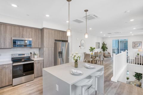 549 Yale Way SAN JOSE CA 95117