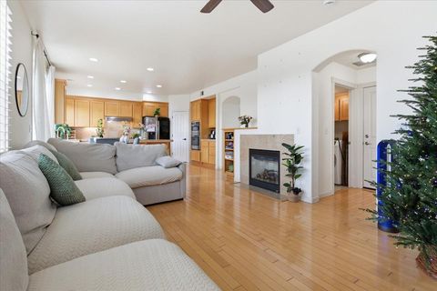 Tiny photo for 160 Trimble Court, GILROY, CA 95020 (MLS # ML82022591)