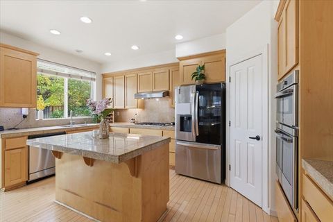 Tiny photo for 160 Trimble Court, GILROY, CA 95020 (MLS # ML82022591)