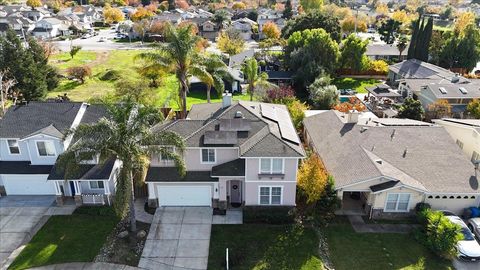Tiny photo for 160 Trimble Court, GILROY, CA 95020 (MLS # ML82022591)