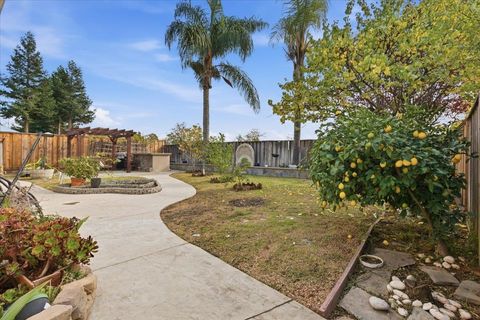 Tiny photo for 160 Trimble Court, GILROY, CA 95020 (MLS # ML82022591)