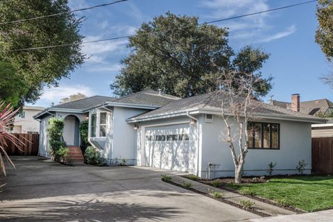Photo of 39 Victoria Road, BURLINGAME, CA 94010 (MLS # ML82033022)