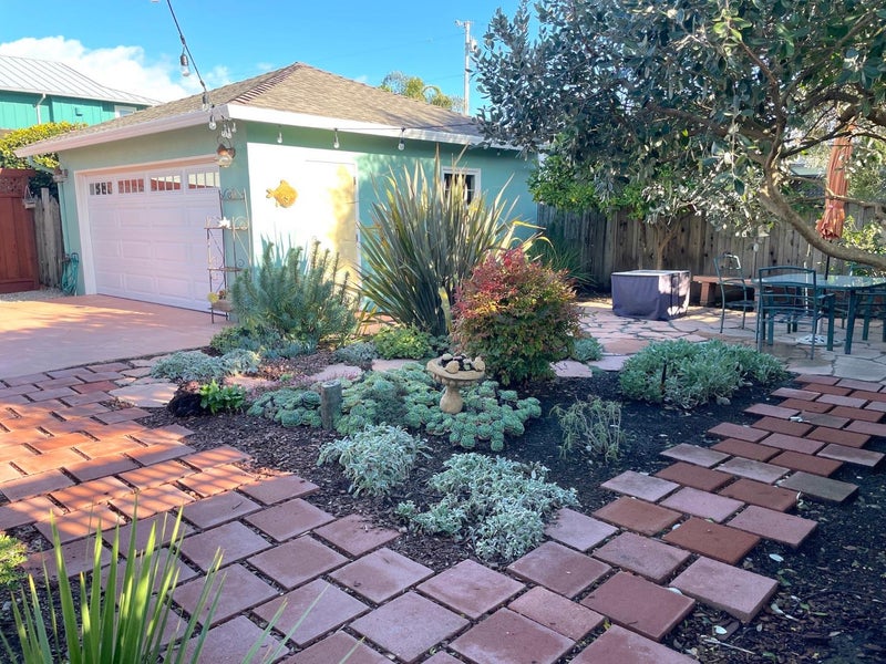 4430 Portola Drive
