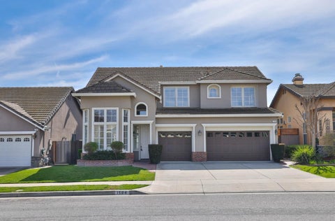 Photo of 1504 Bordelais Drive, SAN JOSE, CA 95118 (MLS # ML81997366)