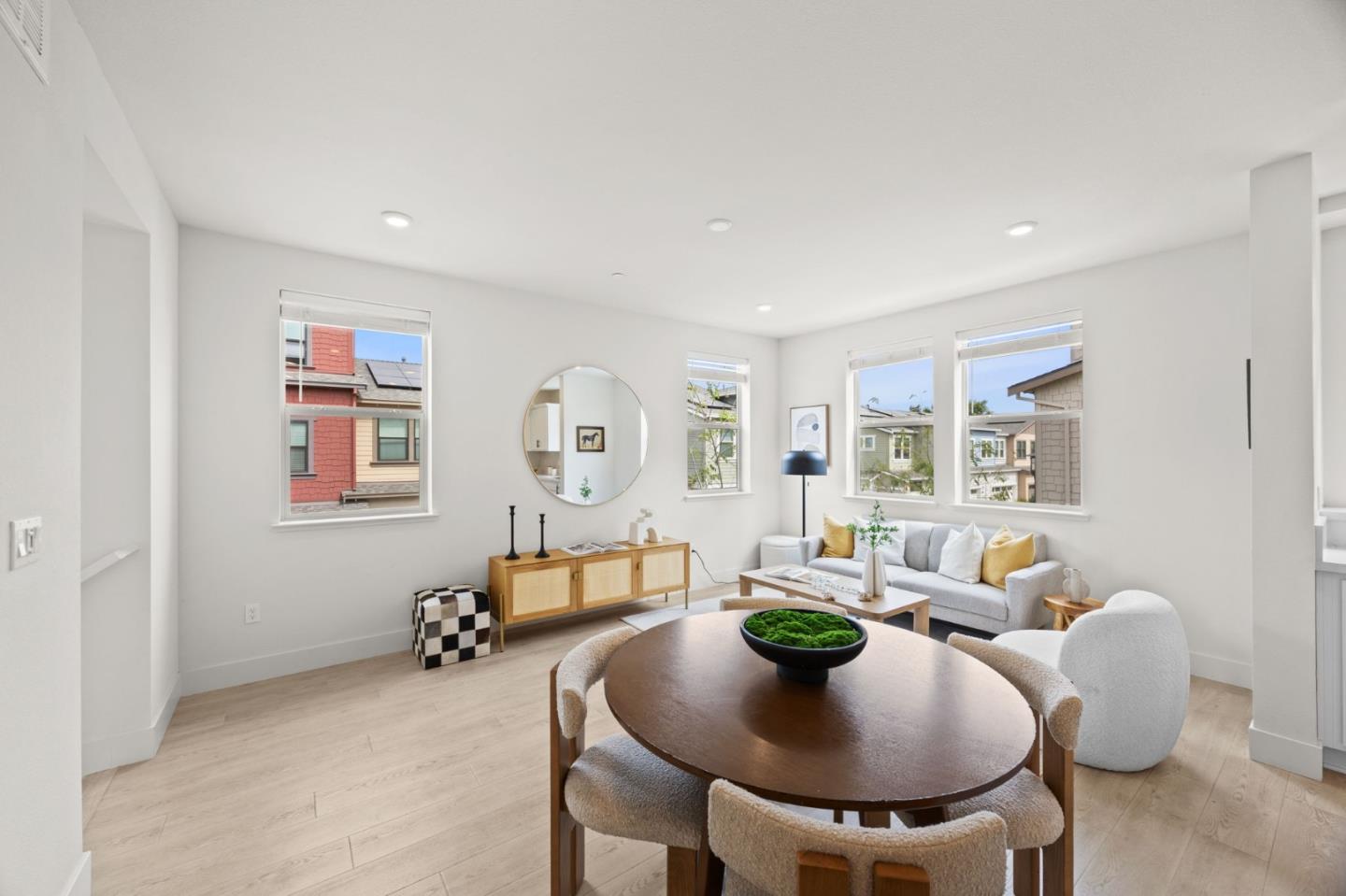 922 Noble Fir Terrace 1