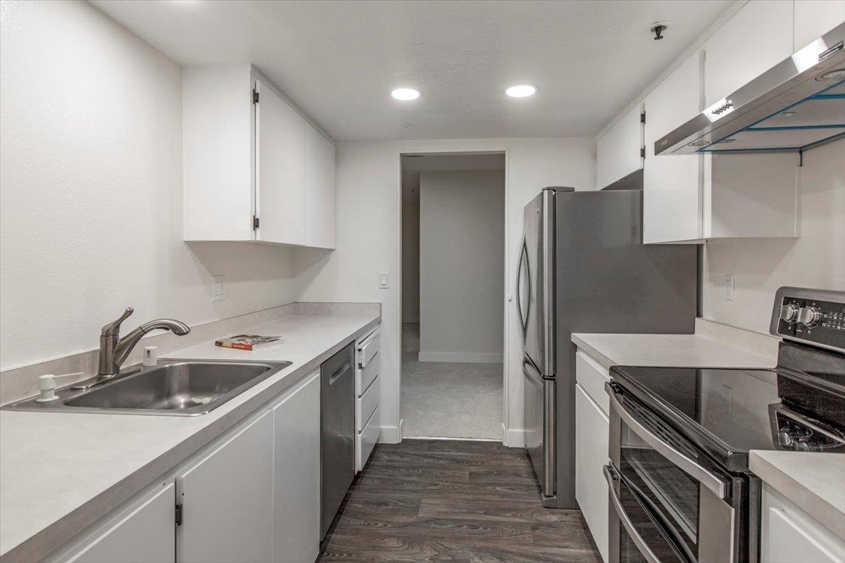 410 Sheridan Avenue 227