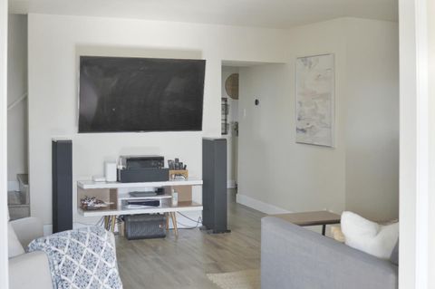 Tiny photo for 722 Gleneagle Avenue, Hayward, CA 94544 (MLS # ML82037215)