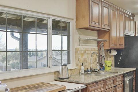 Tiny photo for 722 Gleneagle Avenue, Hayward, CA 94544 (MLS # ML82037215)