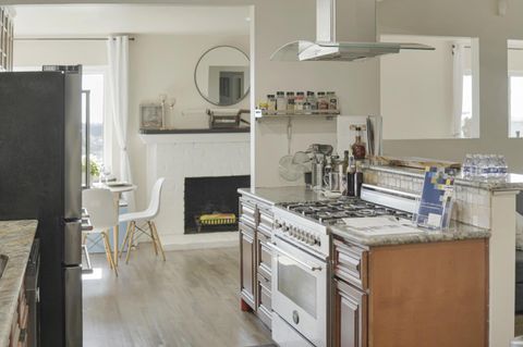 Tiny photo for 722 Gleneagle Avenue, Hayward, CA 94544 (MLS # ML82037215)