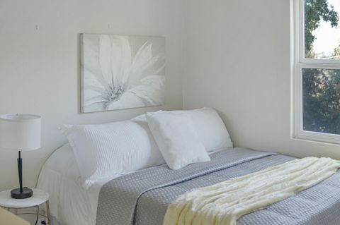 Tiny photo for 722 Gleneagle Avenue, Hayward, CA 94544 (MLS # ML82037215)