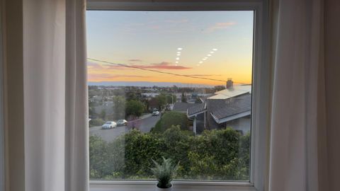 Tiny photo for 722 Gleneagle Avenue, Hayward, CA 94544 (MLS # ML82037215)