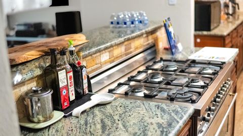 Tiny photo for 722 Gleneagle Avenue, Hayward, CA 94544 (MLS # ML82037215)