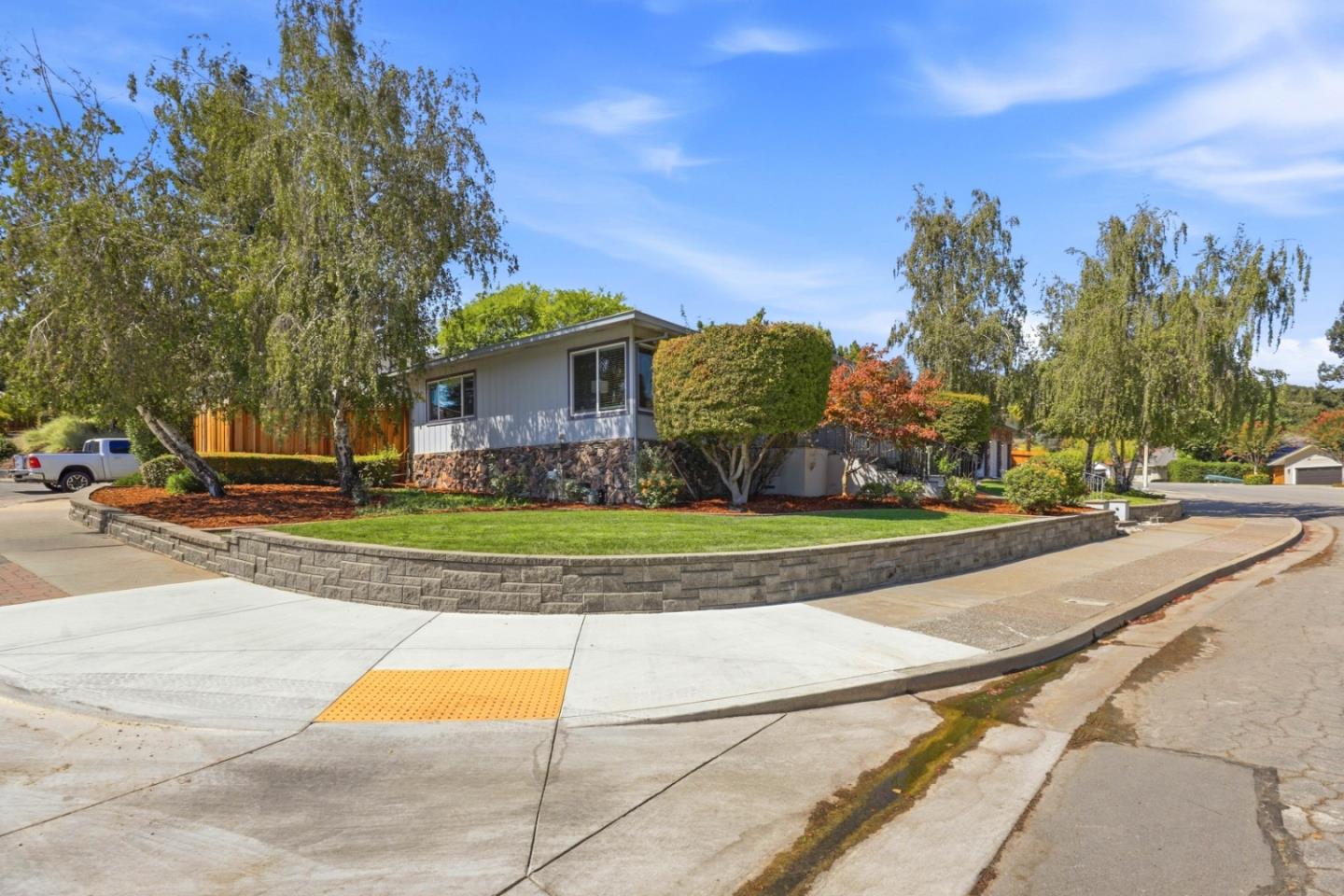 1560 El Dorado Drive