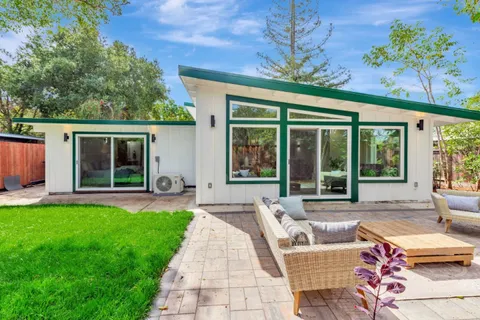 4225 Park Boulevard, Palo Alto, CA 94306 - #: ML82023117