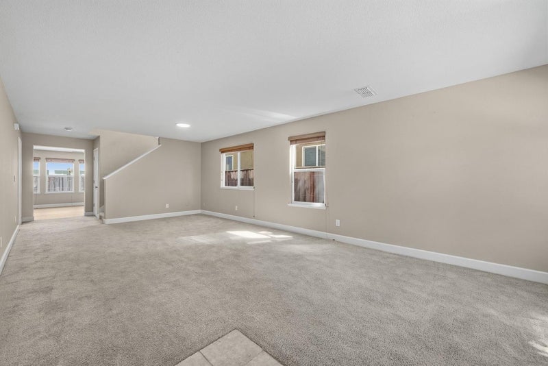 5272 Glimmer Way