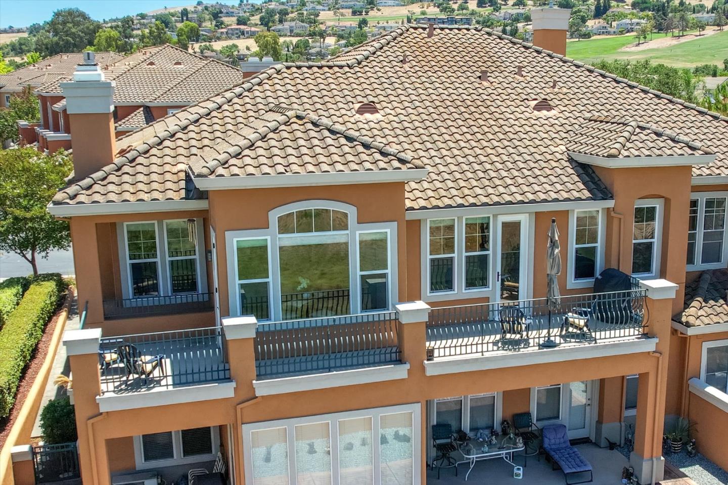 6147 Country Club Parkway
