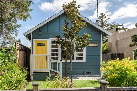 1115 Davis Street, Redwood City, CA 94061 - #: ML82003354