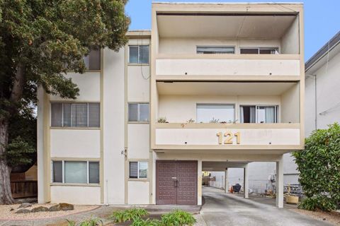 121 Lorton Avenue BURLINGAME CA 94010