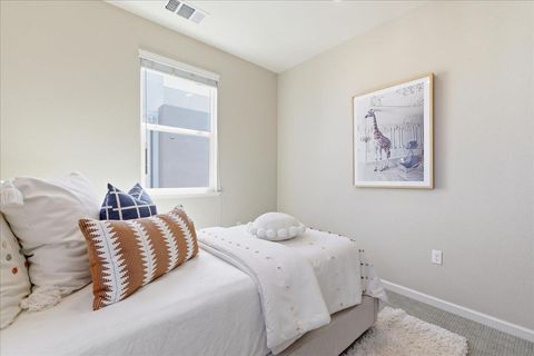 Tiny photo for 2976 San Jose Vineyard Place #1, San Jose, CA 95136 (MLS # ML82049499)