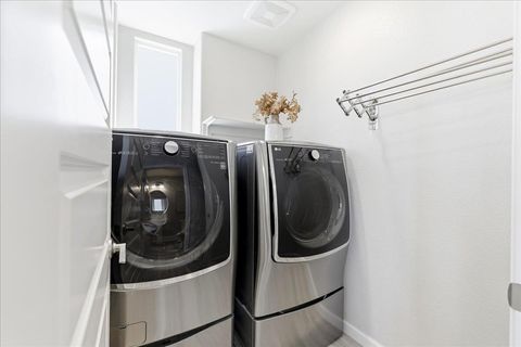 Tiny photo for 2976 San Jose Vineyard Place #1, San Jose, CA 95136 (MLS # ML82049499)
