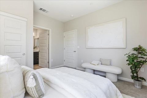 Tiny photo for 2976 San Jose Vineyard Place #1, San Jose, CA 95136 (MLS # ML82049499)