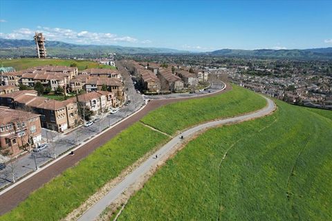Tiny photo for 2976 San Jose Vineyard Place #1, San Jose, CA 95136 (MLS # ML82049499)