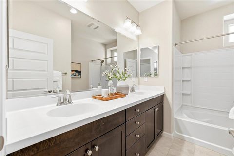 Tiny photo for 2976 San Jose Vineyard Place #1, San Jose, CA 95136 (MLS # ML82049499)