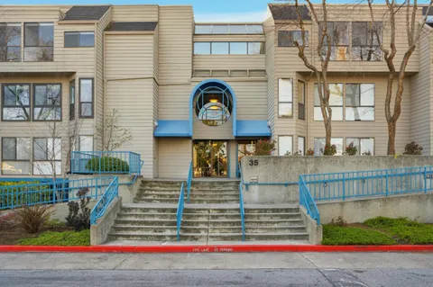 35 W 20th Avenue Unit 203, San Mateo, CA 94403 - #: ML82033696