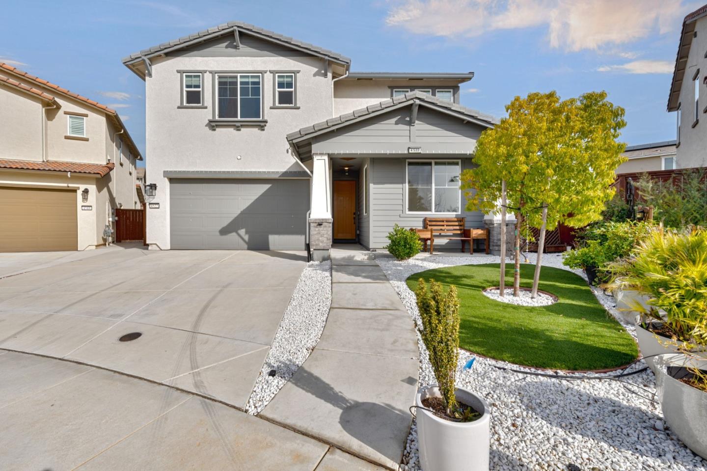 4522 Drowsy Water Way